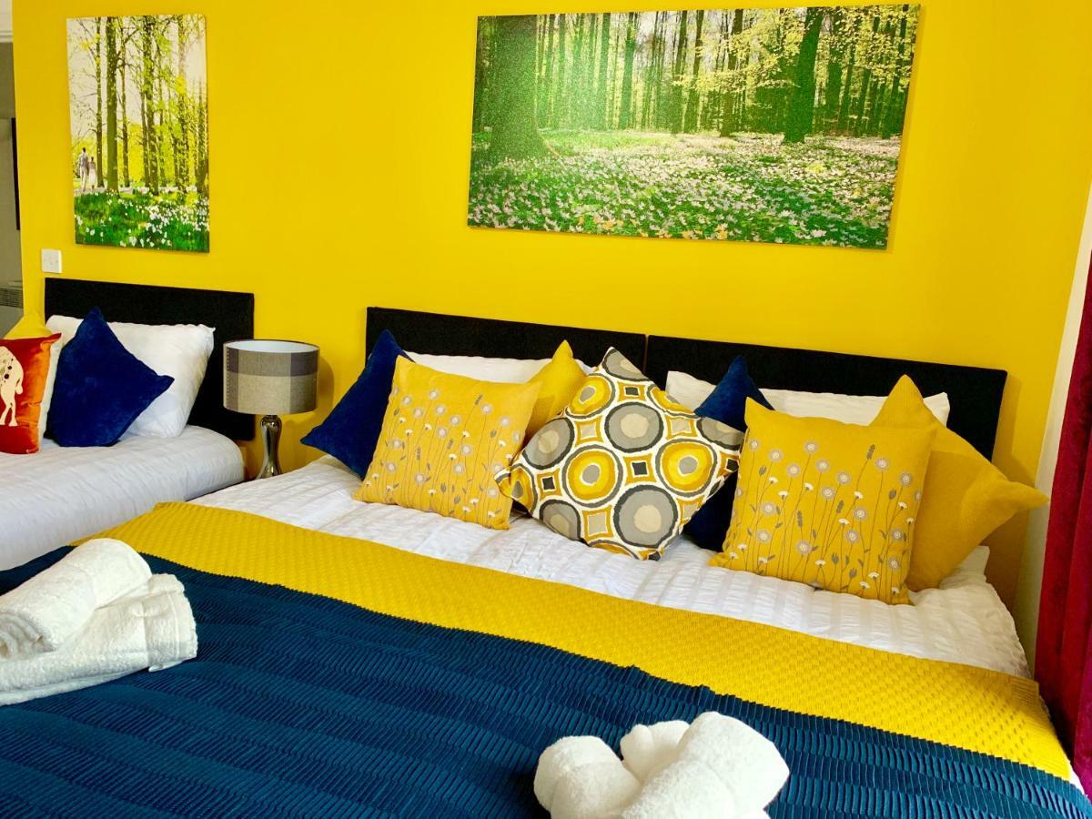 2 Bedrooms Modern Apartment, Lounge, Full Kitchen, Balcony, 5 Minutes Stratford Station London Eksteriør billede