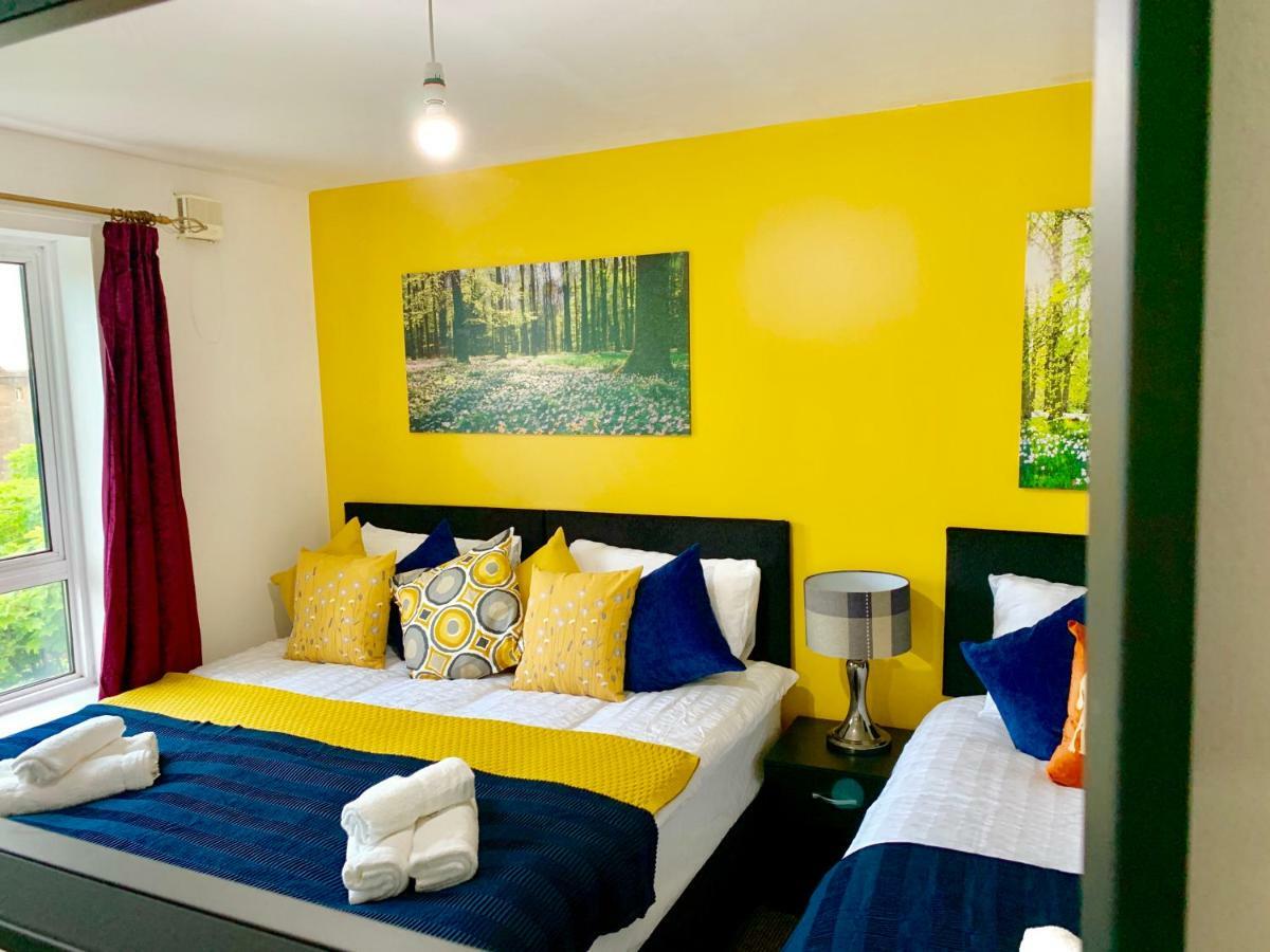 2 Bedrooms Modern Apartment, Lounge, Full Kitchen, Balcony, 5 Minutes Stratford Station London Eksteriør billede